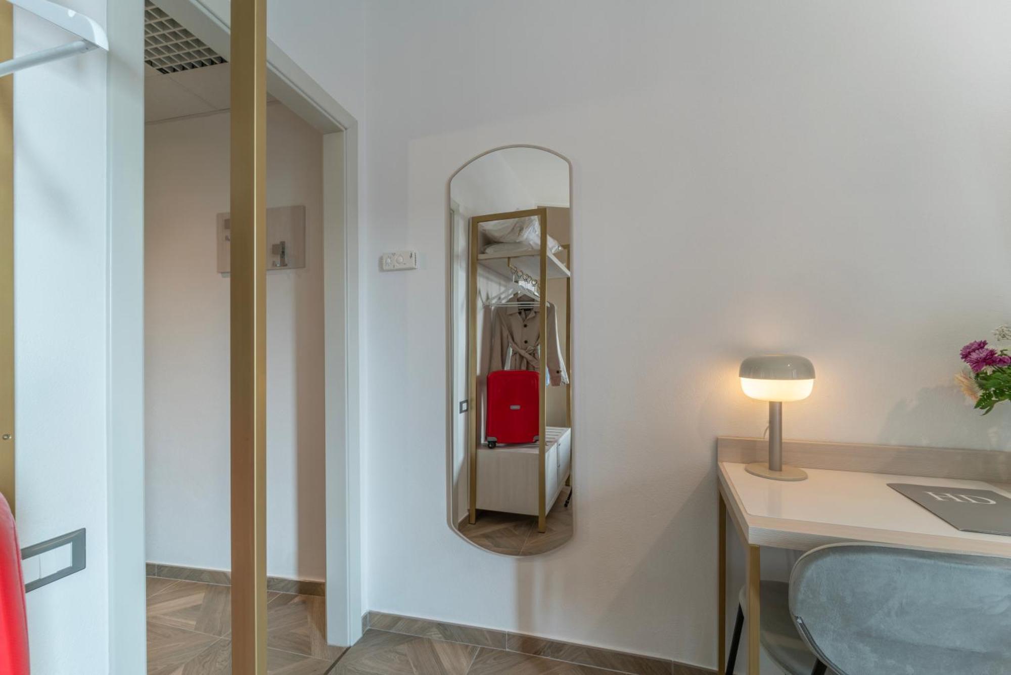 Hotel Donatello Modena Esterno foto